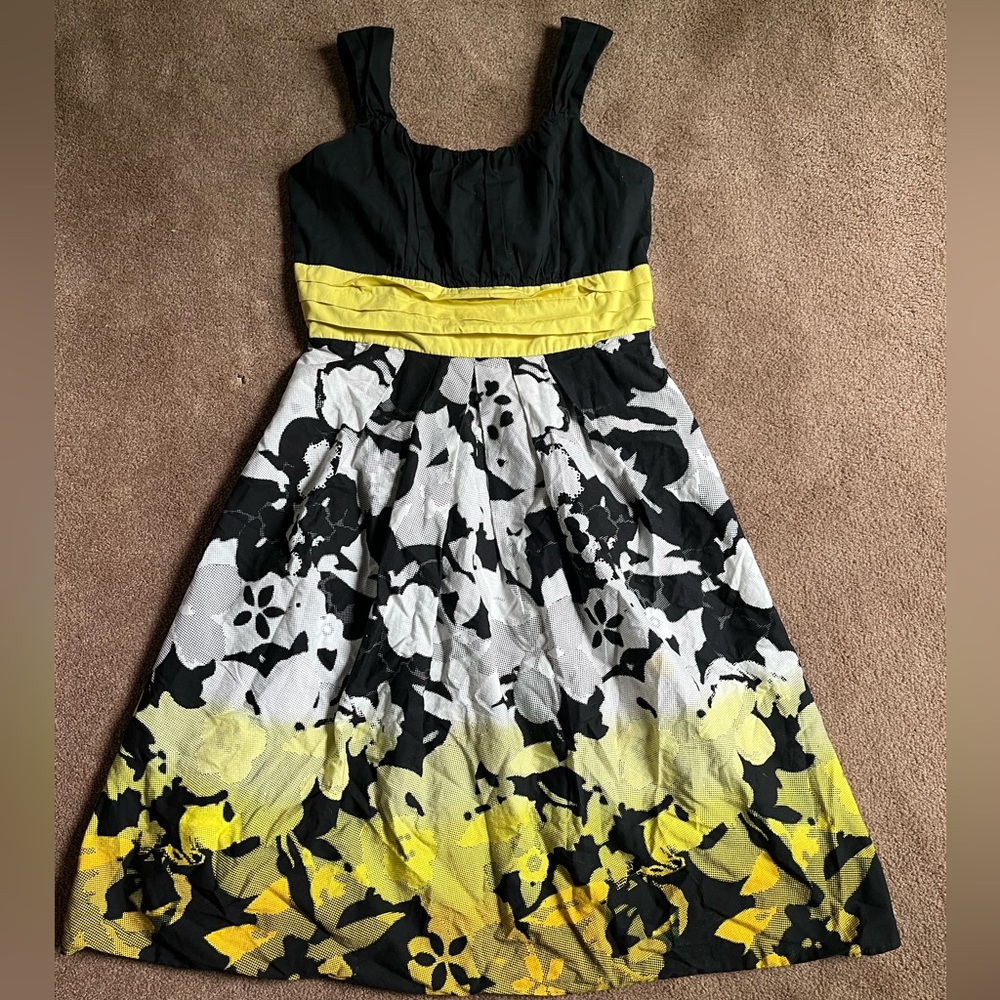 Girls rare edition Floral Black and Yellow Kids Dress Sz 16
